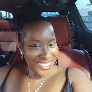 Meet your Posher, Lanisa